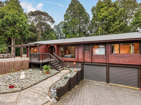 717 Scenic Drive, Henderson Valley