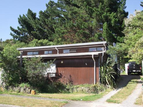 26 Fenchurch Grove, Stokes Valley