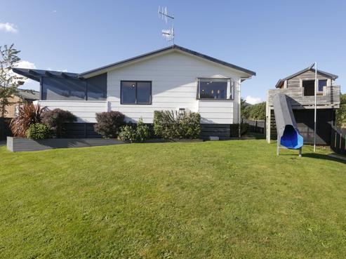 93 Arthur Crescent, Hilltop