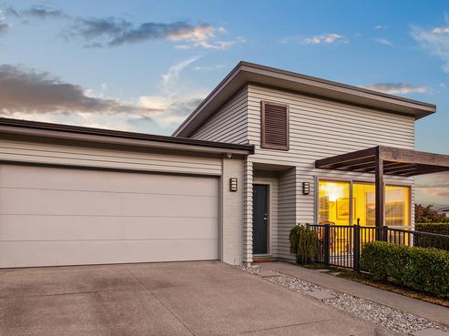 42 Barbarich Drive, Stonefields