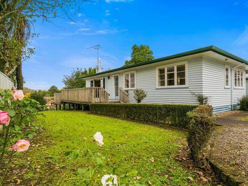 4 Bracken Street, Leamington