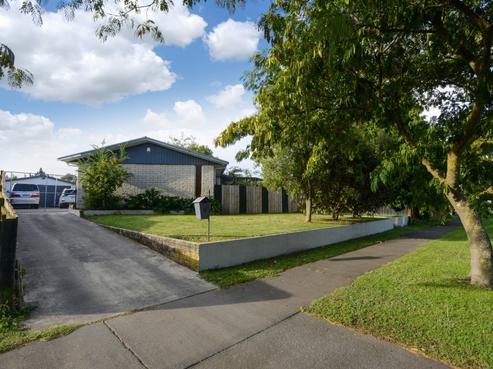 8 Kirkcaldy Crescent, Flaxmere