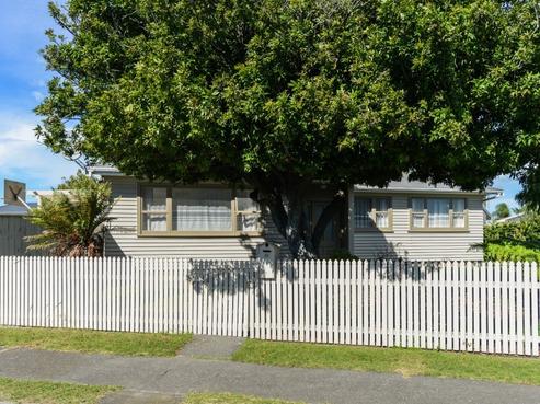 10 Clare Place, Pirimai