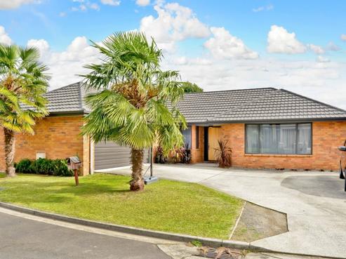 4 Blue Cedar Lane, Enderley