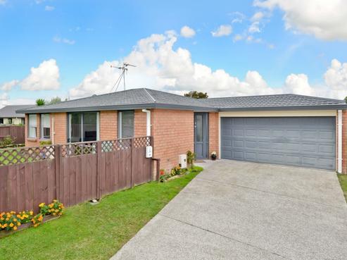36 Saxon Woods Drive, Rototuna North