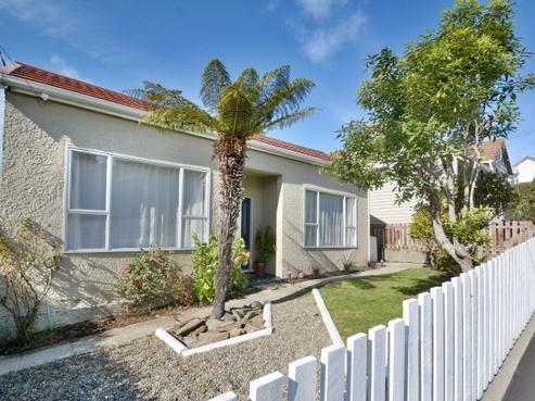 47 Lawrence Street, Mornington