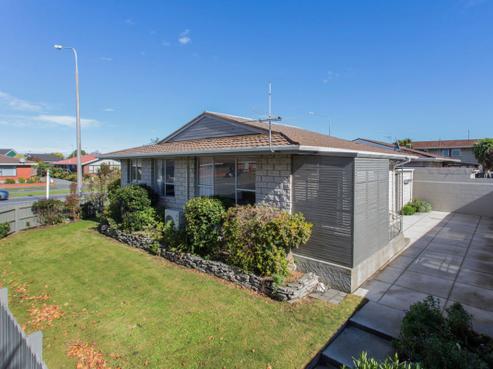 2/150 Northcote Road, Northcote