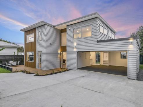 11A Vanguard Road, Kelston