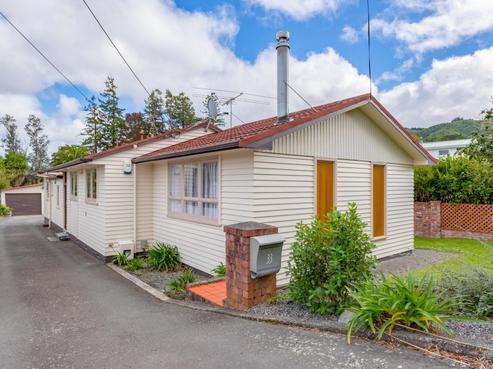 33 Akatarawa Road, Brown Owl