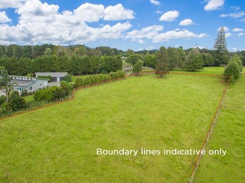 50 Cemetery Road, Maunu