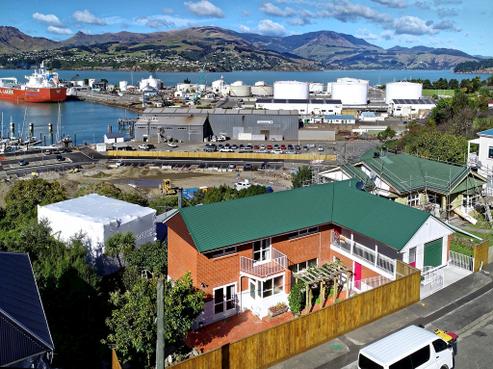 17 Brittan Terrace, Lyttelton