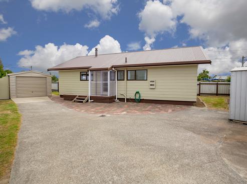 2/12 Manuroa Road, Takanini