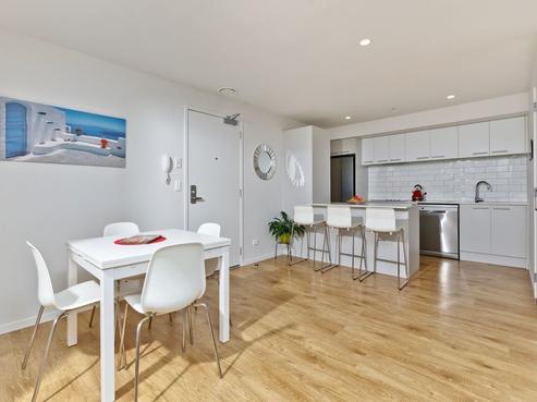 309/25 Bute Road, Browns Bay