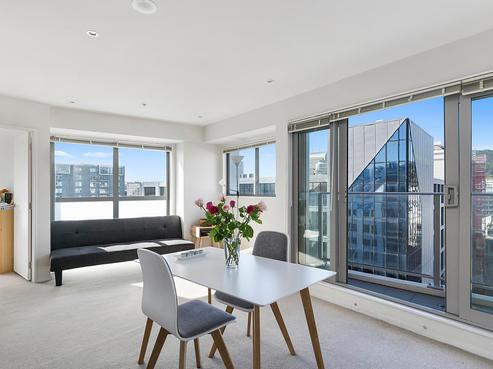702/74 Taranaki Street, Te Aro