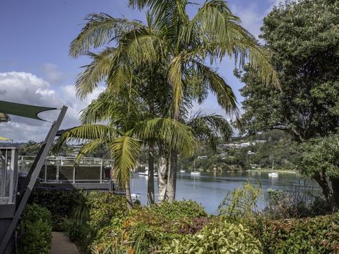 23 Okiato Road, Russell