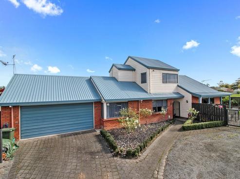 38 Dover Road, Saint Andrews