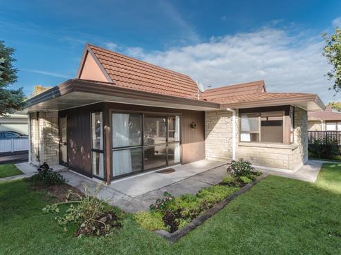 98 Glen Lynne Avenue, Queenwood
