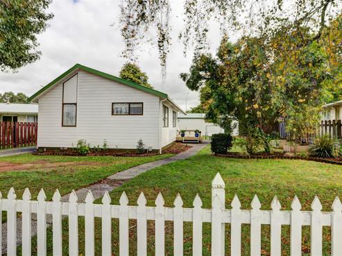 6 Frost Place, Pukete