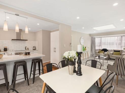 48B Queens Grove, Central Hutt