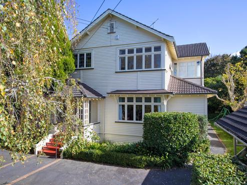 1 Shipherds Avenue, Epsom