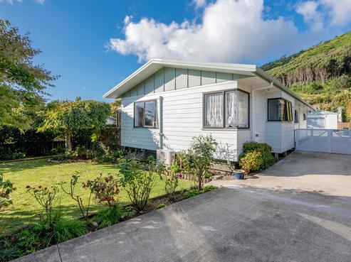 75A Elizabeth Street, Waikanae