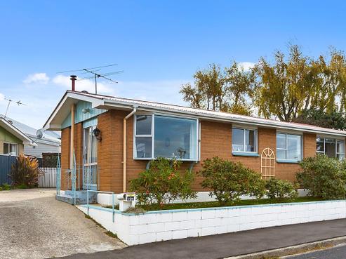 17A Ruskin Terrace, Caversham