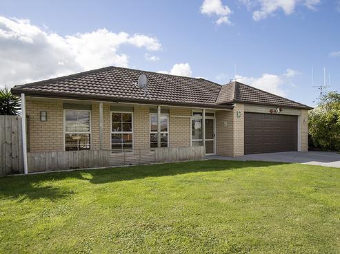 13 Harris Place, Ngatea