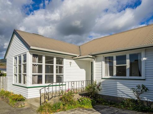 67 Kebbell Grove, Epuni
