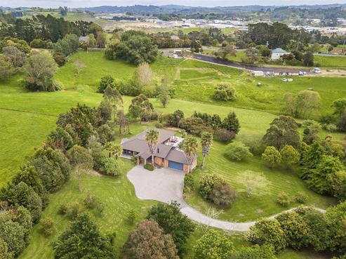 49 Lennon Access Road, Stillwater