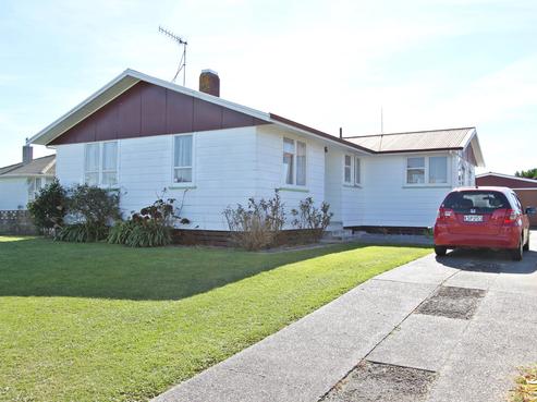 8 Wallis Place, Onekawa