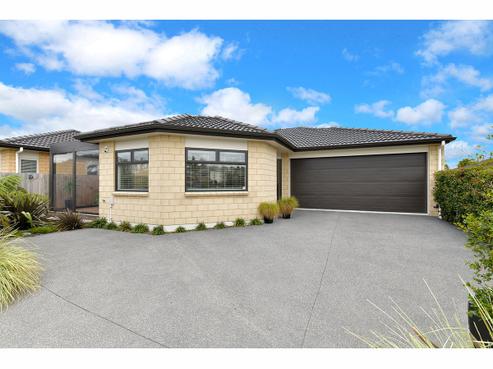 80 Florence Avenue, Orewa