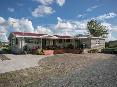 125 State Highway 5, Tirau