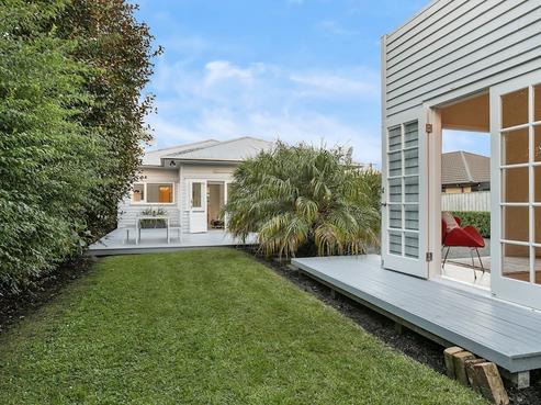 18 Kiwi Road, Point Chevalier