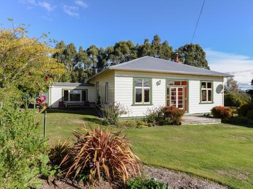 1075 Maraetotara Road, Havelock North