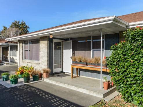 615 Roberts Street, Hastings
