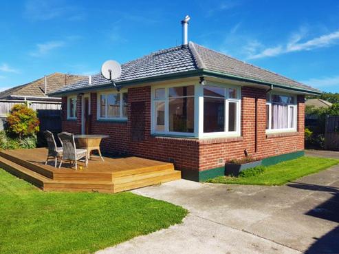 4 Logie Place, Bromley