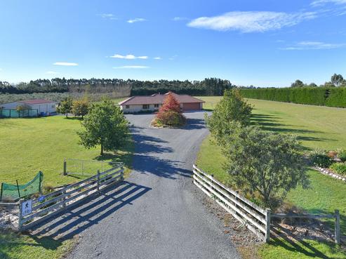 1181 Two Chain Road, Swannanoa