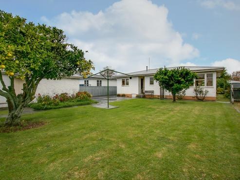 23 Bright Crescent, Maraenui