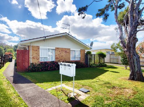 1/77 Godley Road, Green Bay