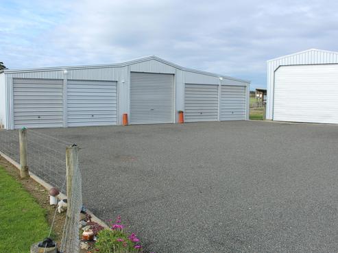 189 Mill Road South, Tisbury