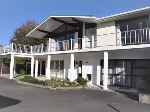 27 Brookview Court, Queenwood
