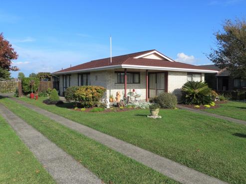 11 Mount Avenue, Te Aroha