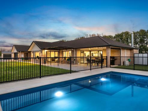 53 Dairy Stream Road, Dairy Flat