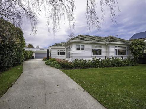 142 Memorial Avenue, Burnside