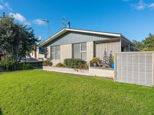 22 Garden Road, Raumati Beach