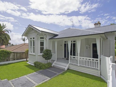 83 Western Springs Road, Morningside
