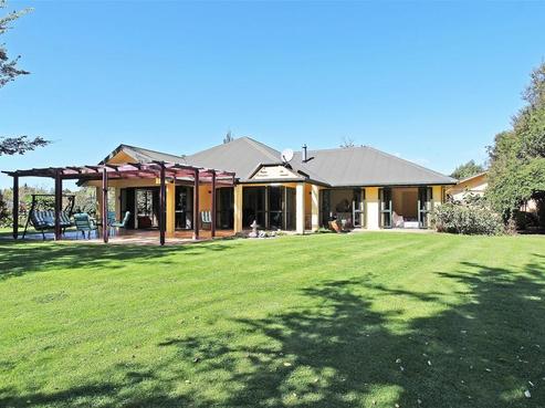 4 Old House Road, Upper Moutere