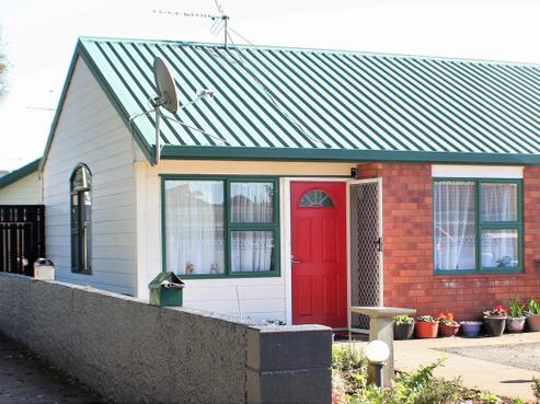 1/68 Whiteley Street, Moturoa