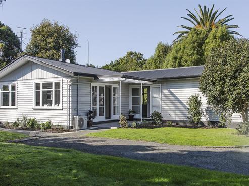 9 Pharazyn Street, Feilding