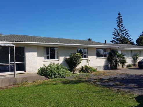 820 State Highway 1, Manakau